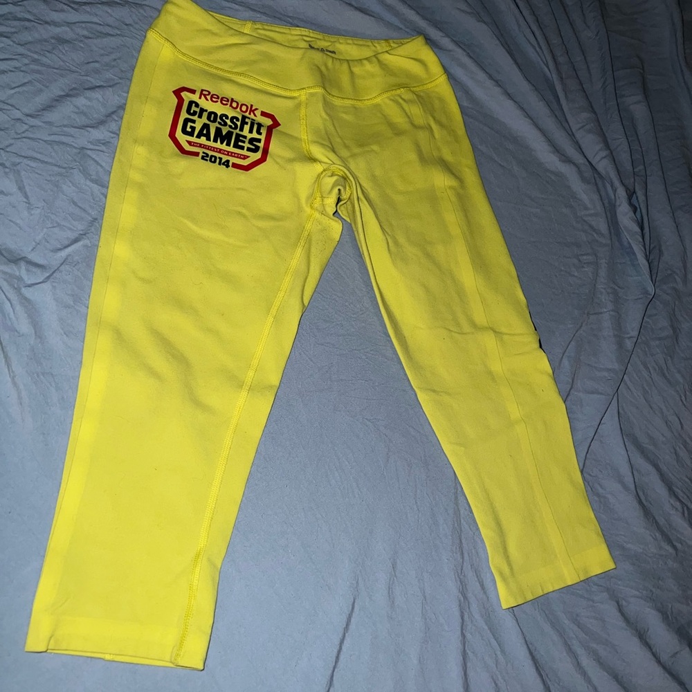 Pre-owned Rebook CrossFit games compression crop. Size XS